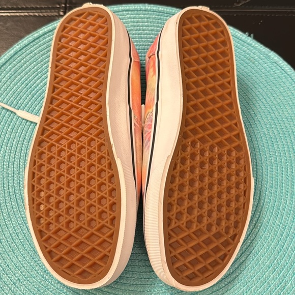 VANS Tie Dye Doheny Sneakers - Picture 6 of 6